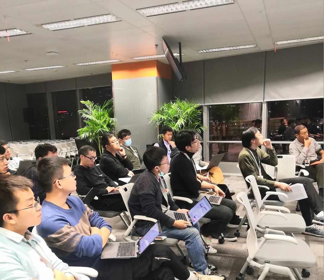 程序員寫代碼的軟件是什么_程序員用什么軟件寫代碼_員代碼寫程序軟件用哪個